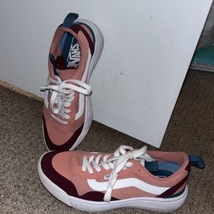 Vans size 7.5 and 8! Super comfy!